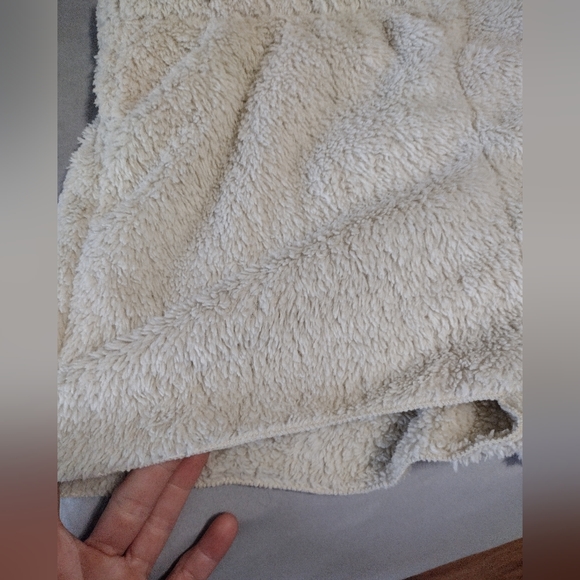 Super Soft Fuzzy PJ Shorts - Picture 2 of 3